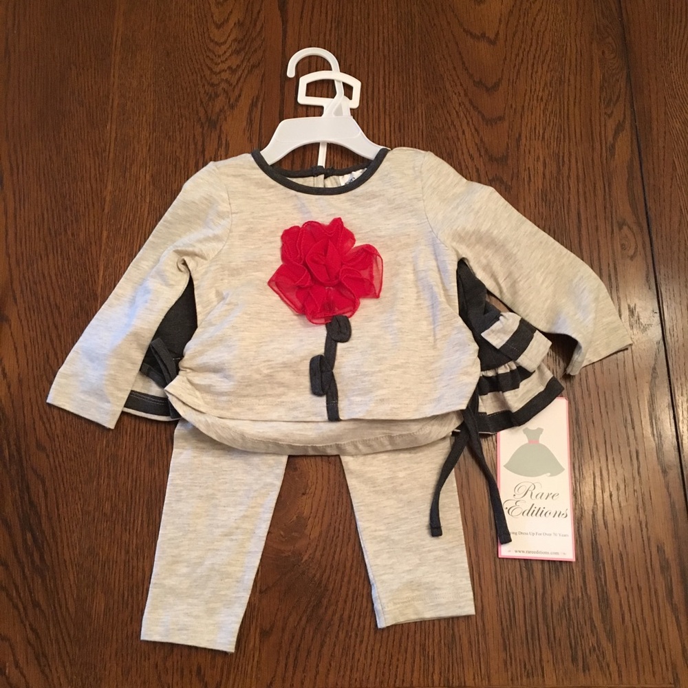NWT Cute Two Piece Shirt & Skirt / Leggings